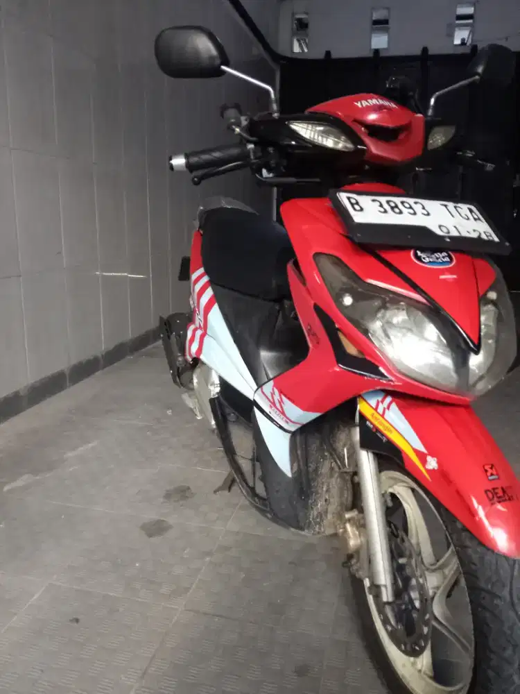 Yamaha Xeon Karbu 2011