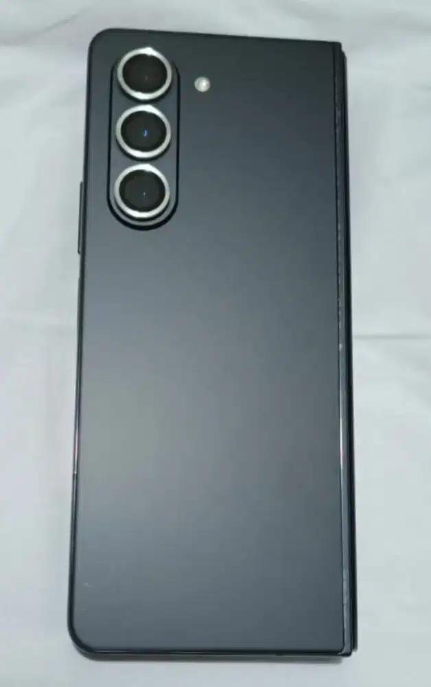 Samsung Zfold 5 12/512 5G