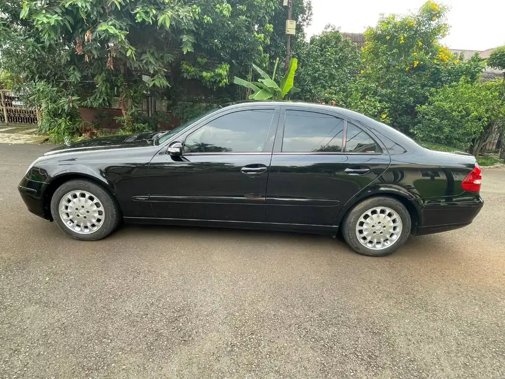 MERCEDEZ BENZ E200 K - 2007
