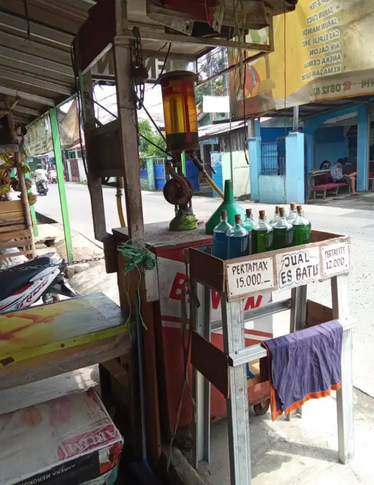 Dijual dan ambil alih Alat Usaha di Warung Sembako