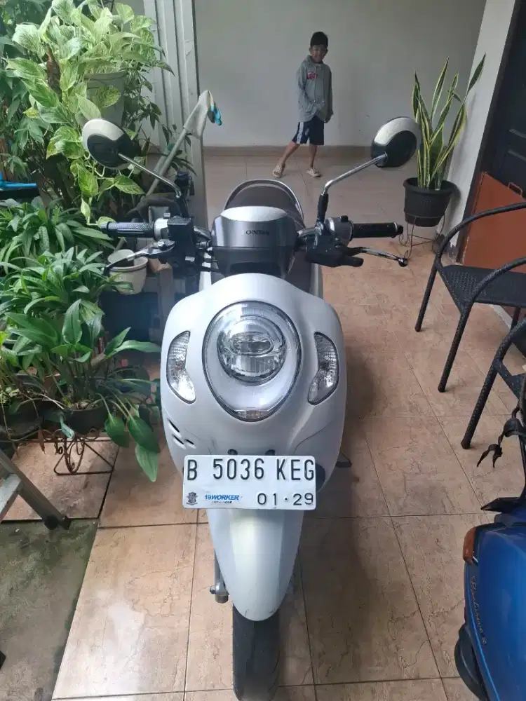 Scoopy prestige 2023 keyless