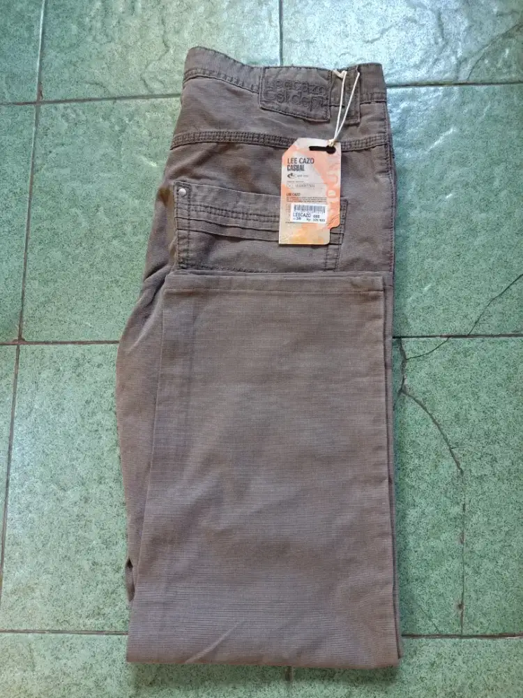 CELANA JEANS PANJANG