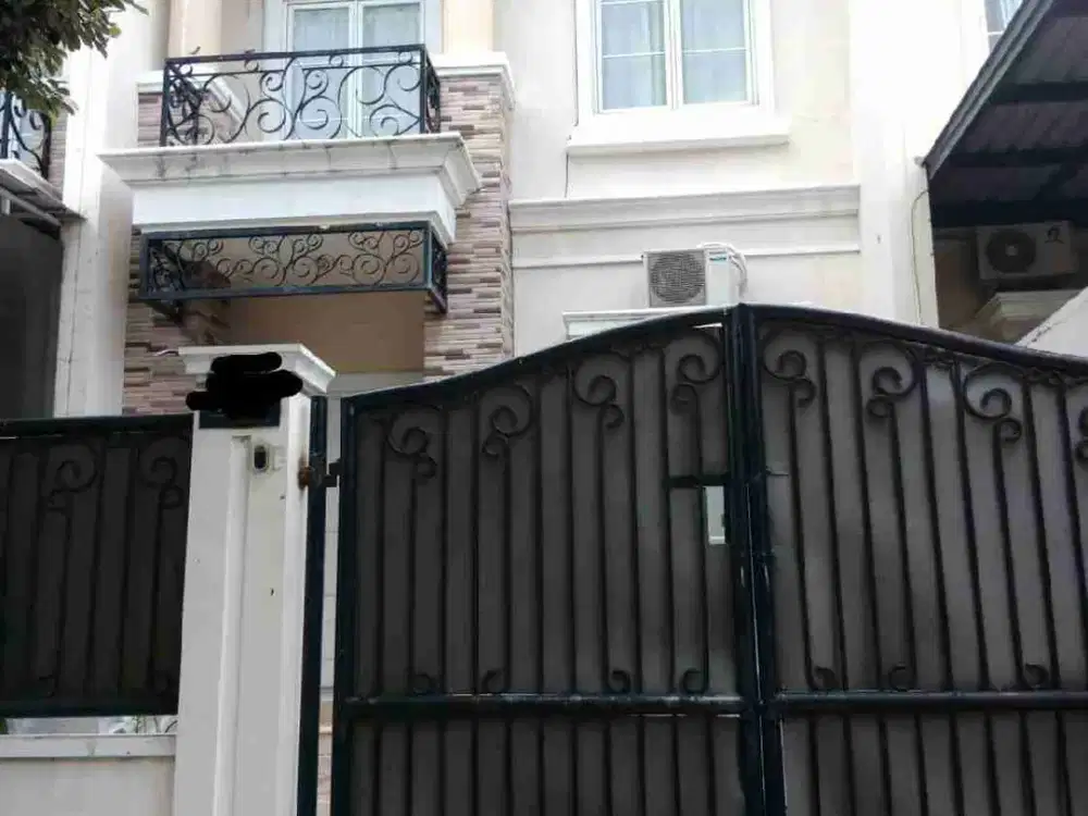 rumah siap huni di rogal residen cakung pulo gebang jakarta timur