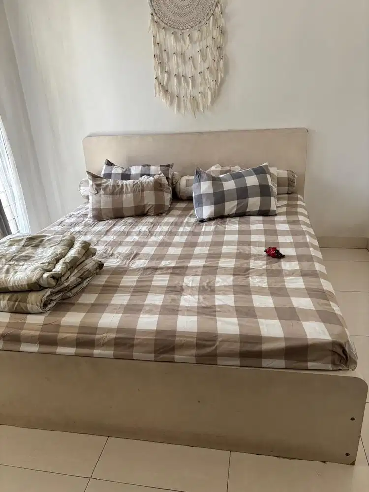 Jual Dipan/Ranjang uk.180x200
