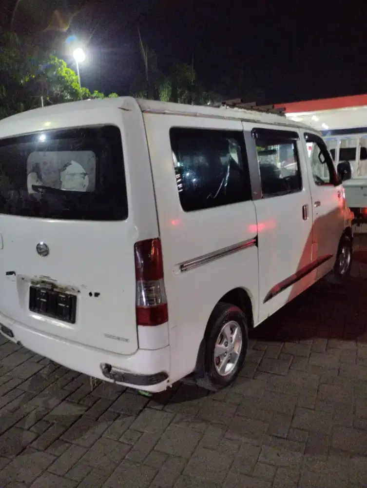 Granmax minibus 2013