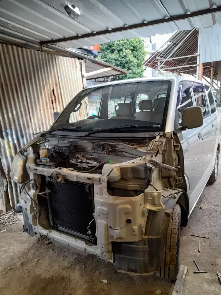 Las, cat Duco, body repair