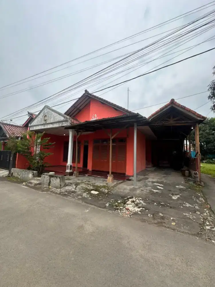 dijual cepat rumah dan tempat usaha jualan