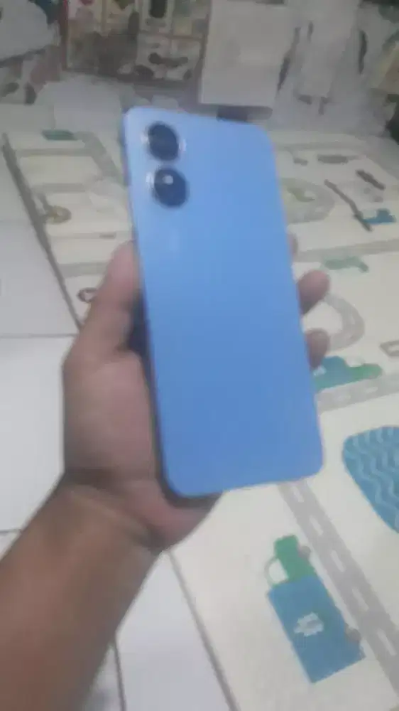 Handphone  oppo a17