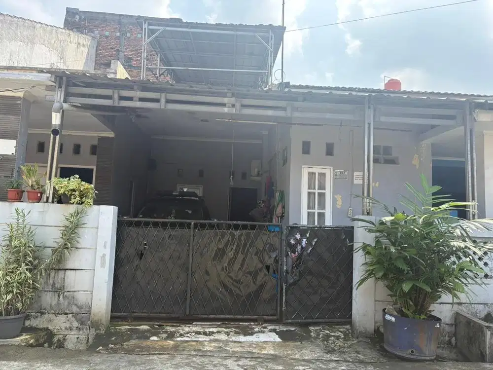 Rumah di taman cikunir indah
