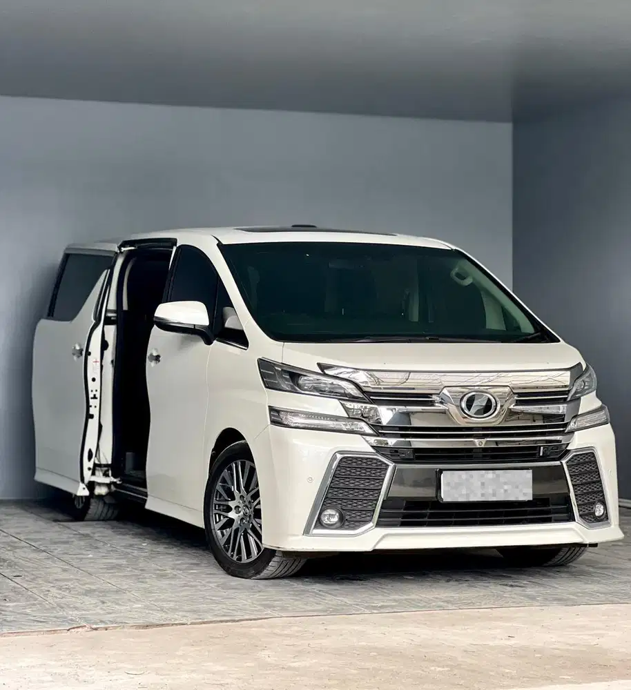 (CASH) Toyota Vellfire ZG Premium Sound 2015