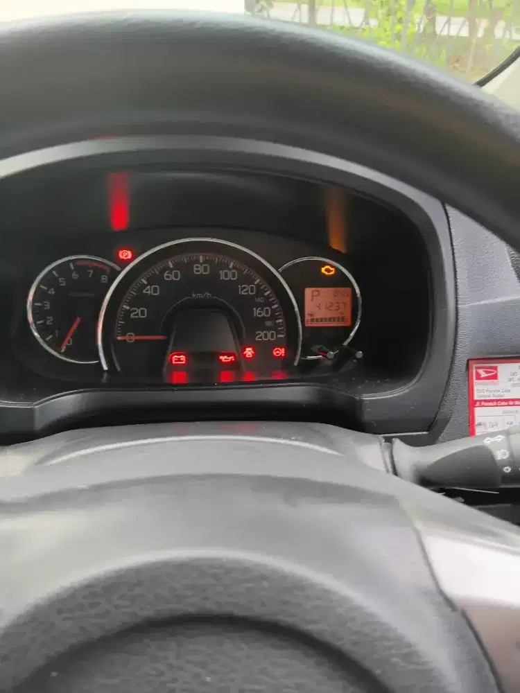 Ayla R 1.2 AT Tahun 2020...Kondisi istimewa