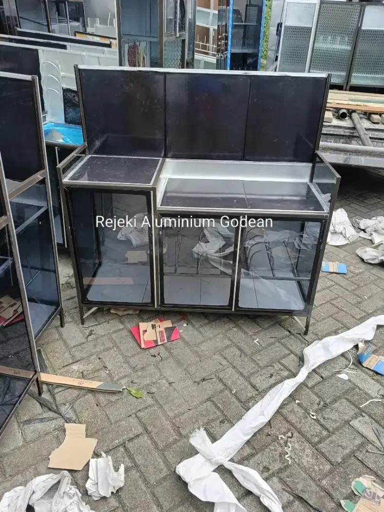 Rak kompor 3 pintu undak