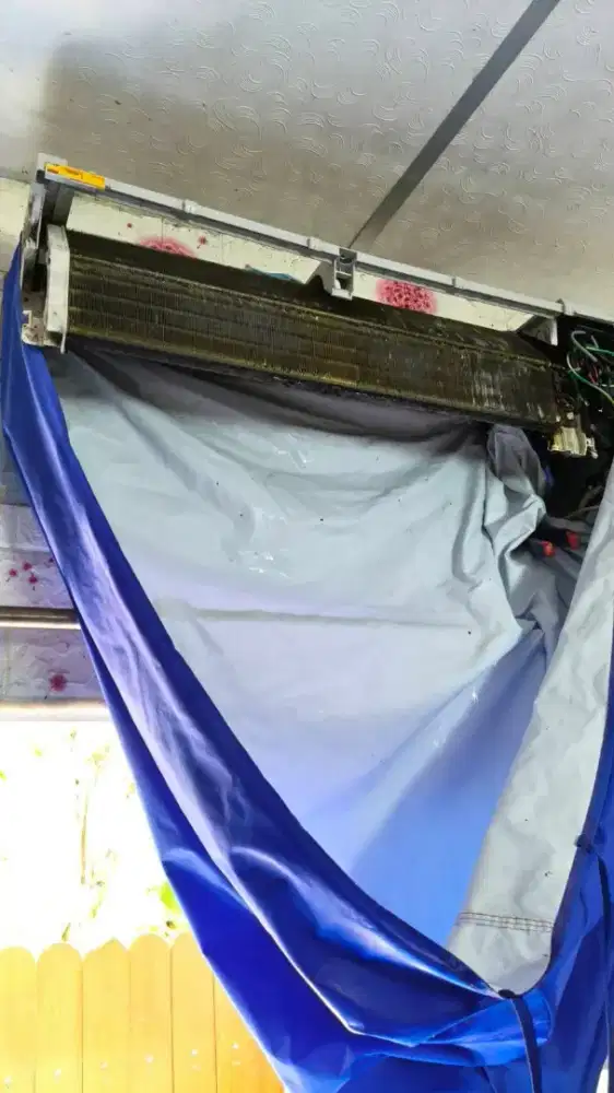 Service AC,Cuci,Overhoul, instalasi, bongkar pasang bergaransi