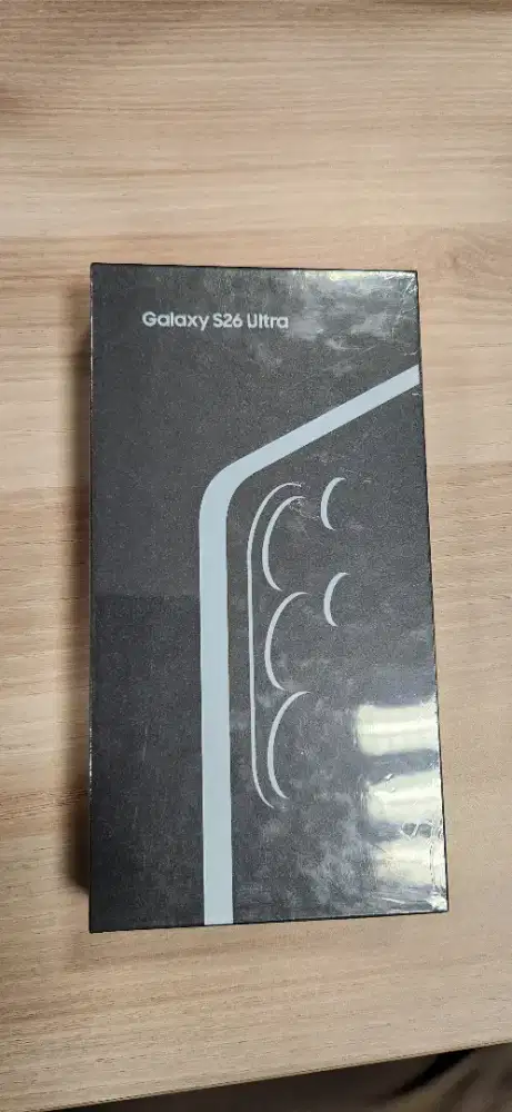 (BNIB) Samsung Galaxy S26 Ultra 12 / 512 GB