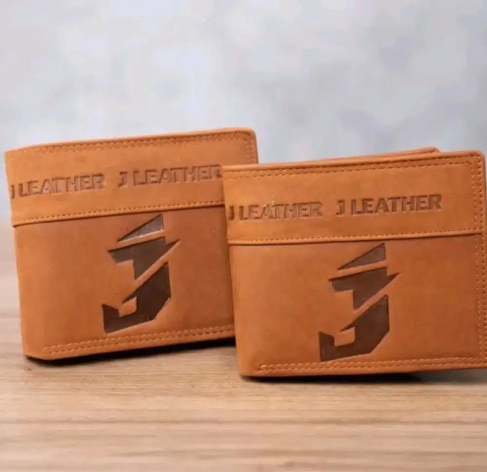 Dompet kulit pria