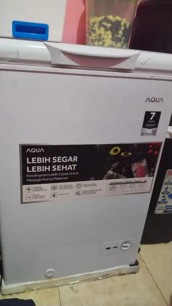 jual frizer merk Aqua
