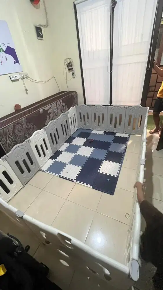 Dijual playpen / pagar bayi merk Forest XXL kondisi bekas pakai norma