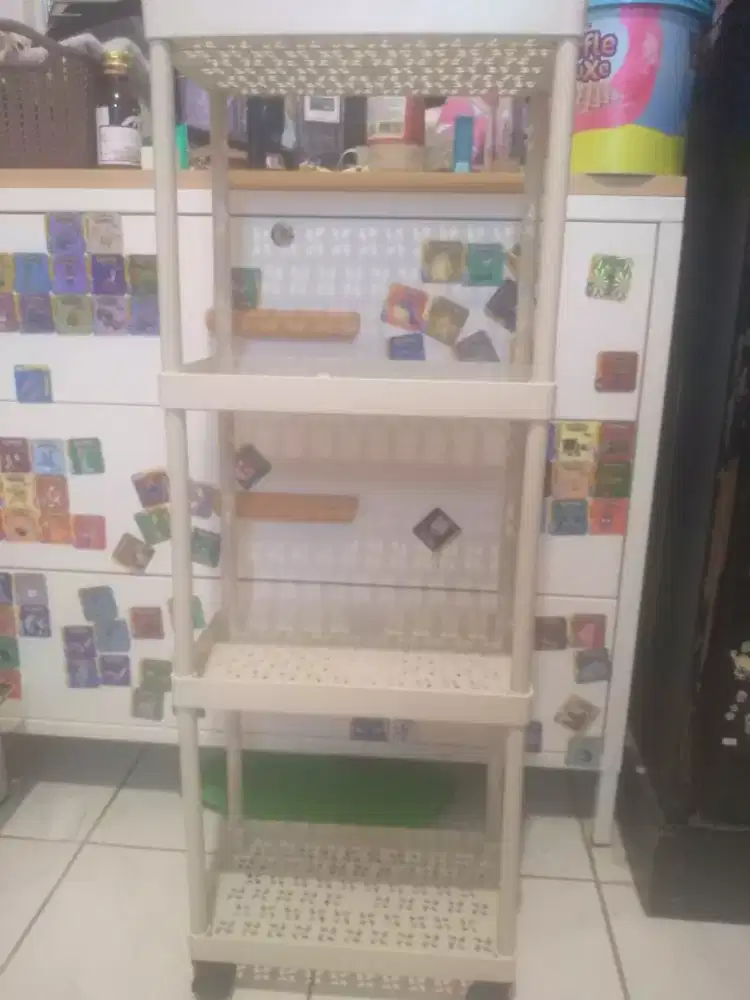 RAK MINIMALIS PUTIH MURAH