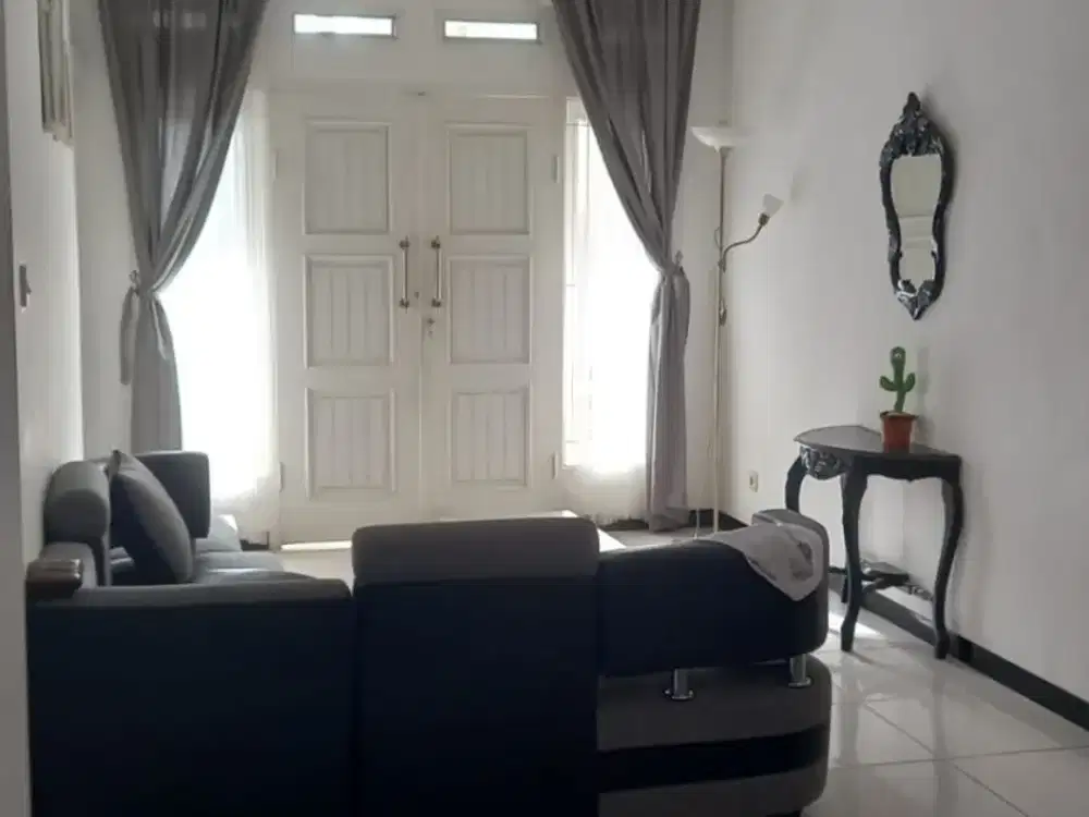 Dijual Rumah 2 Lantai Siap Huni Nyaman Aman Lokasi Strategis di Citeureup Cimahi Bandung