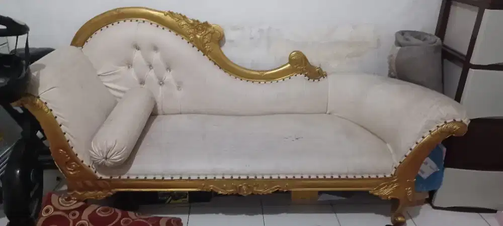 Sofa kayu panjang