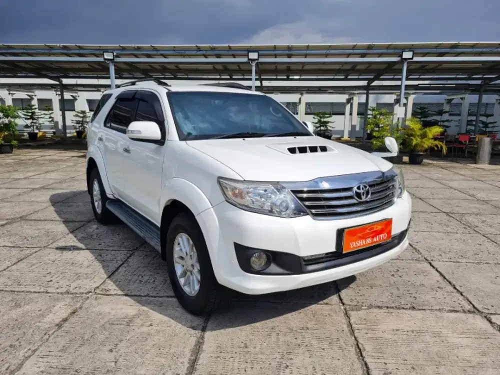 {km 90rb} Fortuner 2.5 AT G vnt 2014