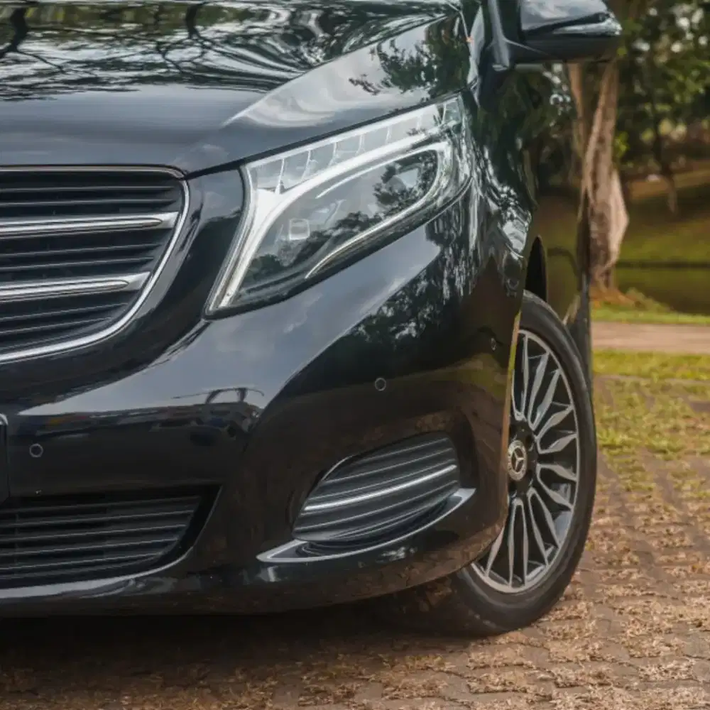 Mercedes V260 Black 2020
