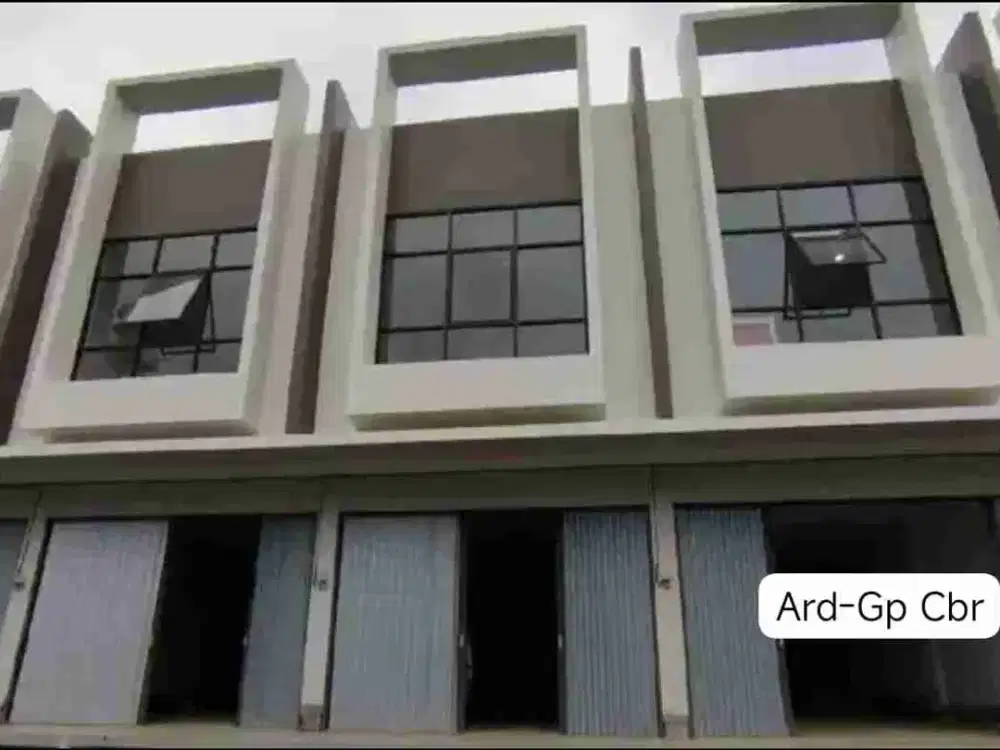 JUAL RUKO DAERAH KODAU LOKASI STRATEGIS SHM 3 LANTAI BANGUNAN BARU SIAP HUNI