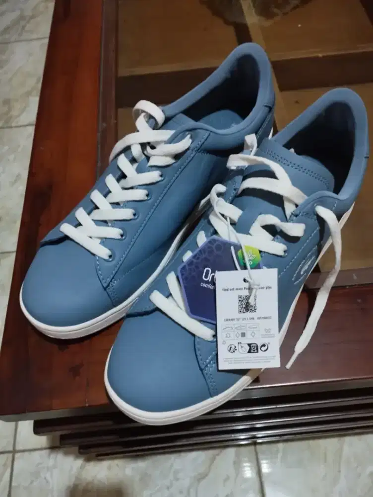 Sepatu Lacoste Carnaby set