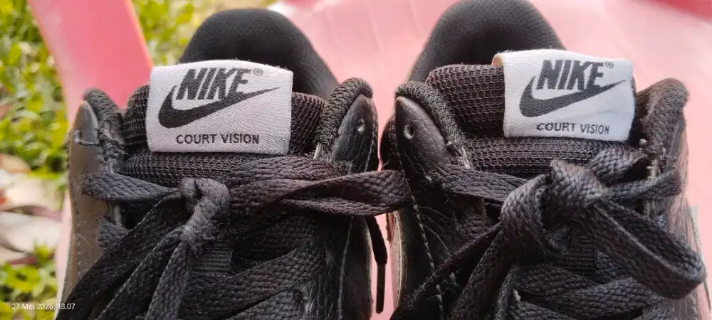 Sepatu Nike Court Vision