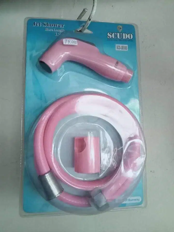 Jet Shower kamar mandi semprotan air