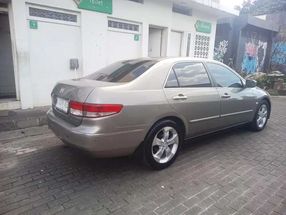 Honda Accord 2005 Bensin