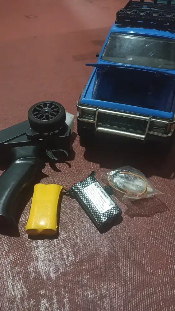 RC WPL MN78 Wrna biru