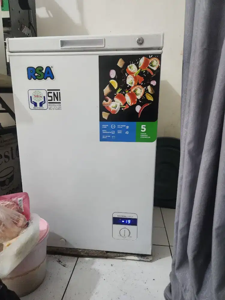Dijual Frezeer RSA