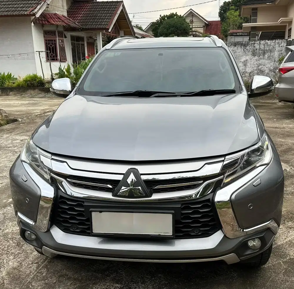 mobil bekas pajero sport