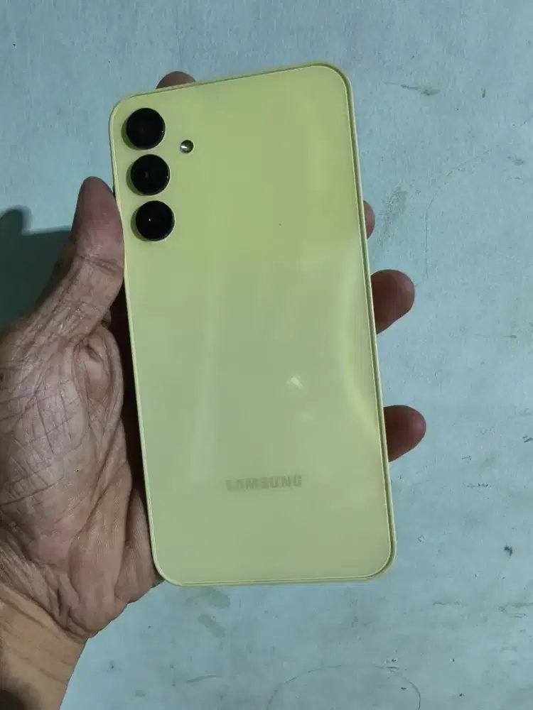Samsung a15 8/256