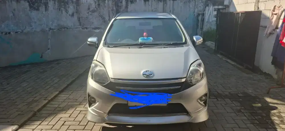 Dijual Mobil Agya 1.000cc