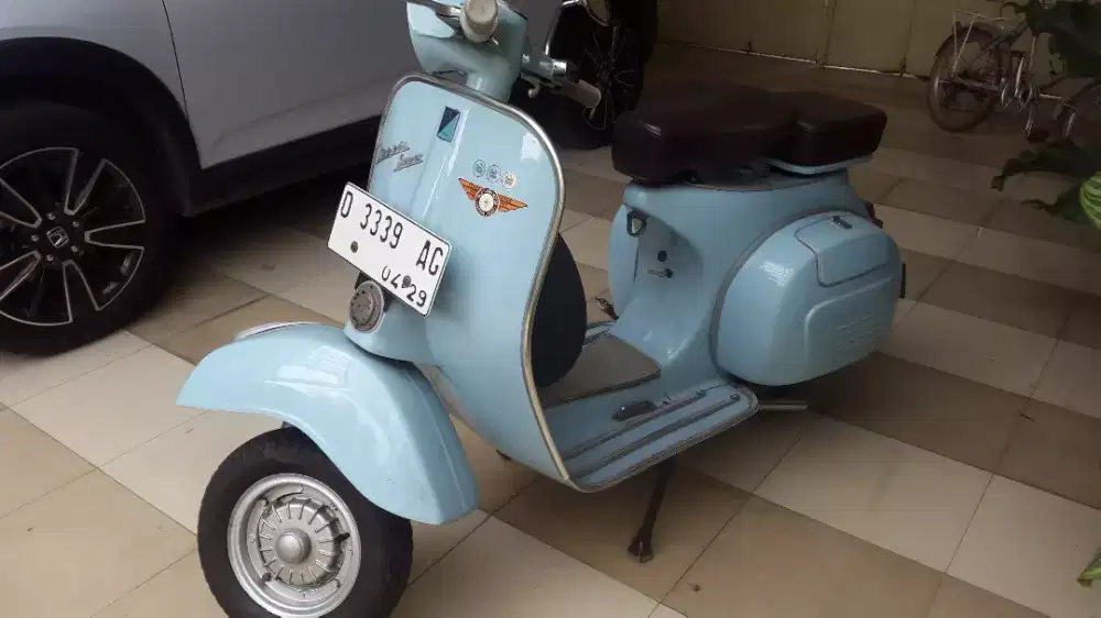 Dijual Vespa Super 150 thn 1966.Mulus terawat.Pajak panjang.
