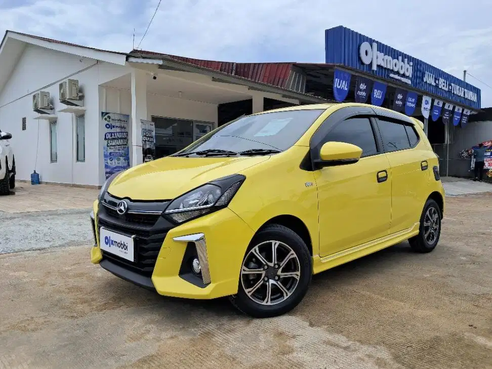 Daihatsu Ayla 1.2 R Bensin AT 2021 Kuning