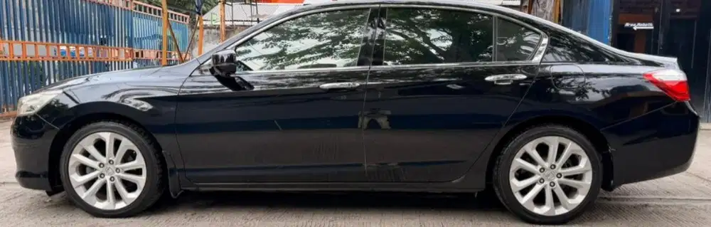 Honda Accord 2.4 AT VTiL 2015