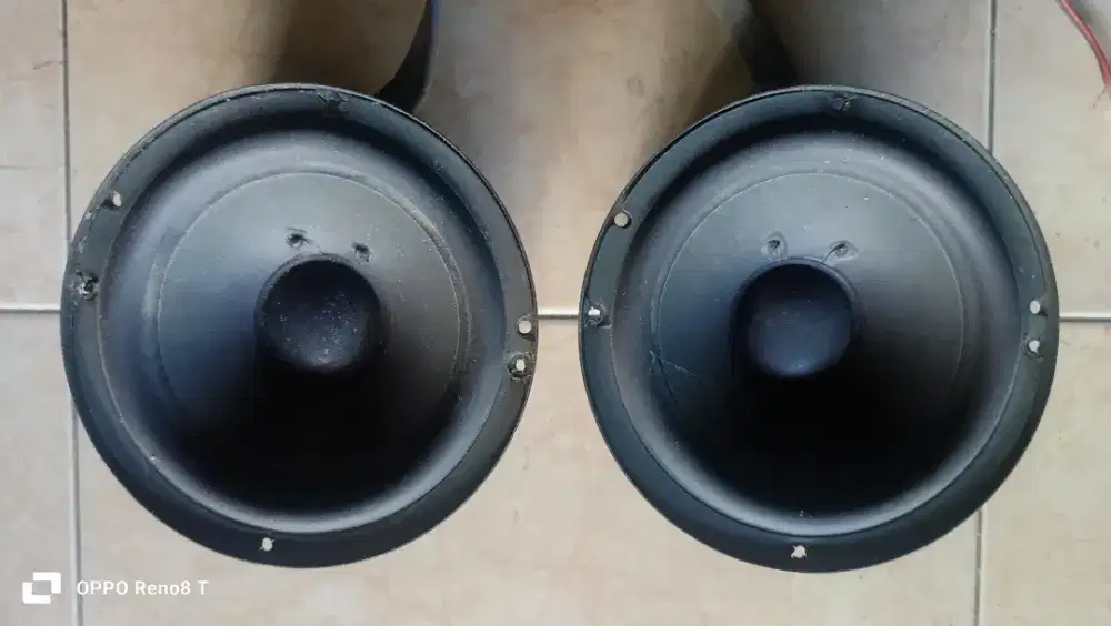 speaker subwoofer
