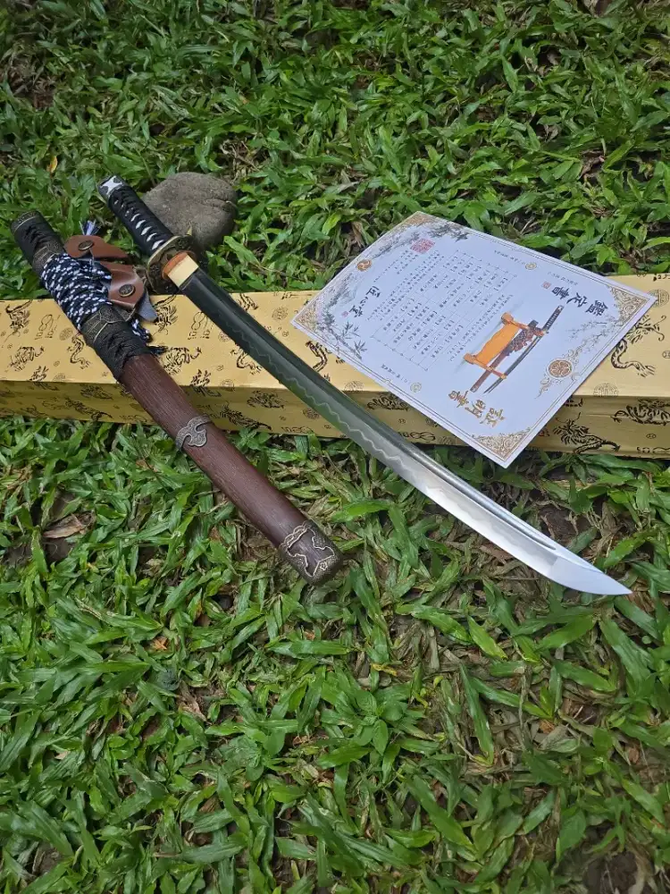 Pedang samurai katana wakizhasi tachi Raijin Hayate T10 real hammon