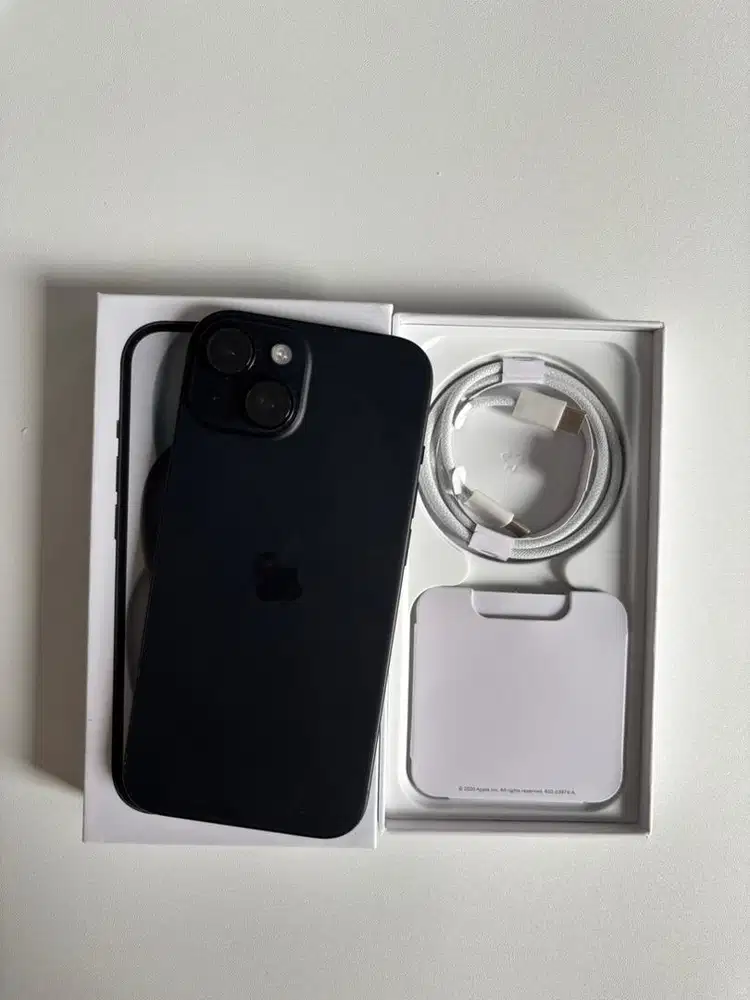 IPHONE 15 128GB  - LIKE NEW