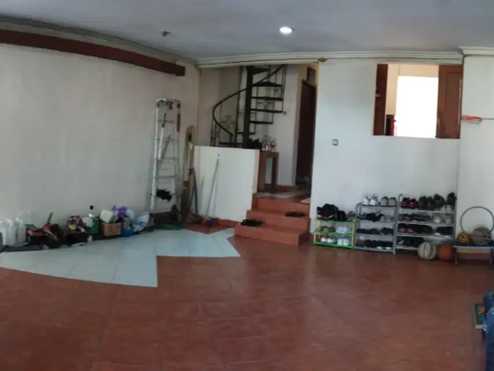 Hunian Luxury di Depok Jogja Fasilitas Kolam Renang dan Gym