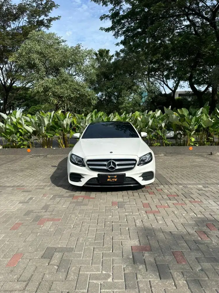 Mercedes Benz E350 AMG Line 2021