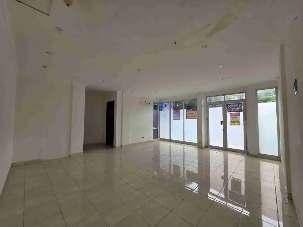 Disewakan Ruko Pinggir Jalan BSD City