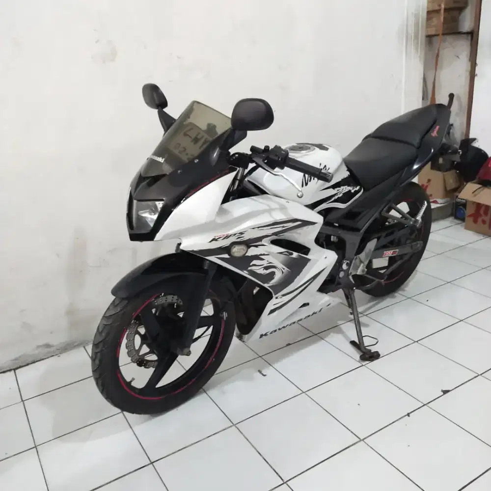 Kawasaki Ninja RR SE 2012 lengkap Bagus