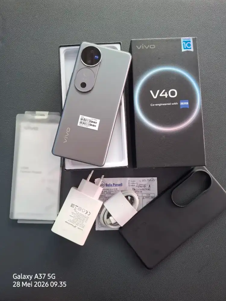 Vivo V40 5G 12/256