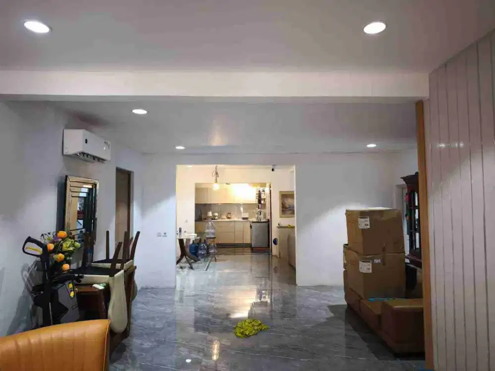 D jual rumah muara Karang 4