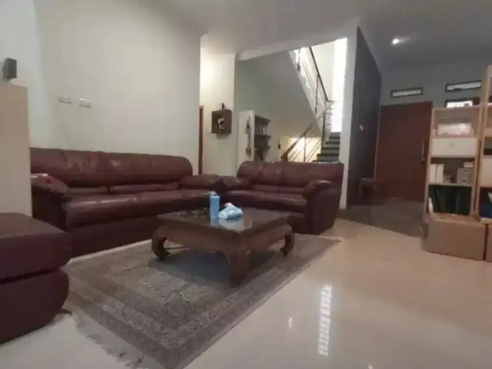 Dijual Rumah 2 Lantai Nyaman Siap Huni Minimalis Lokasi di Sukarasa Sarijadi Bandung
