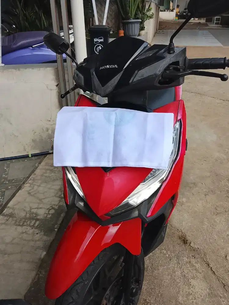 Motor handa Vario 125 led th 2016